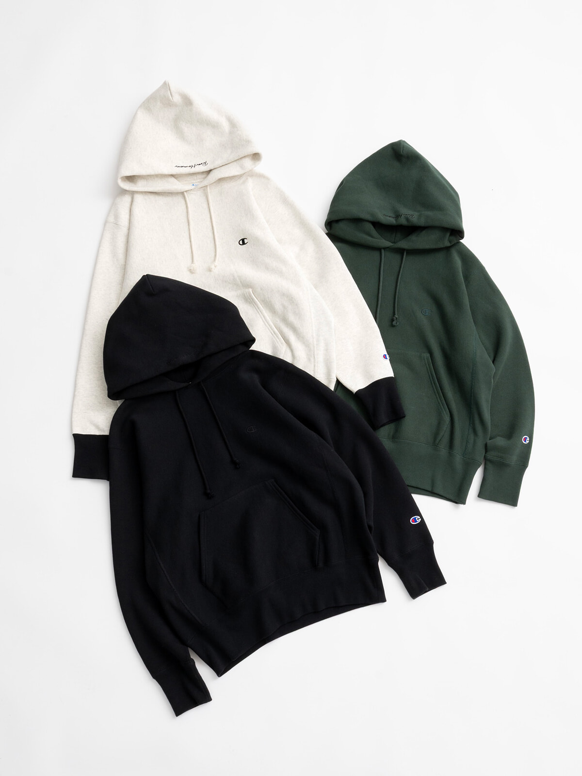 ヴィンテージモデルを採用したチャンピオンの別注フーディが、ロンハーマンから登場！