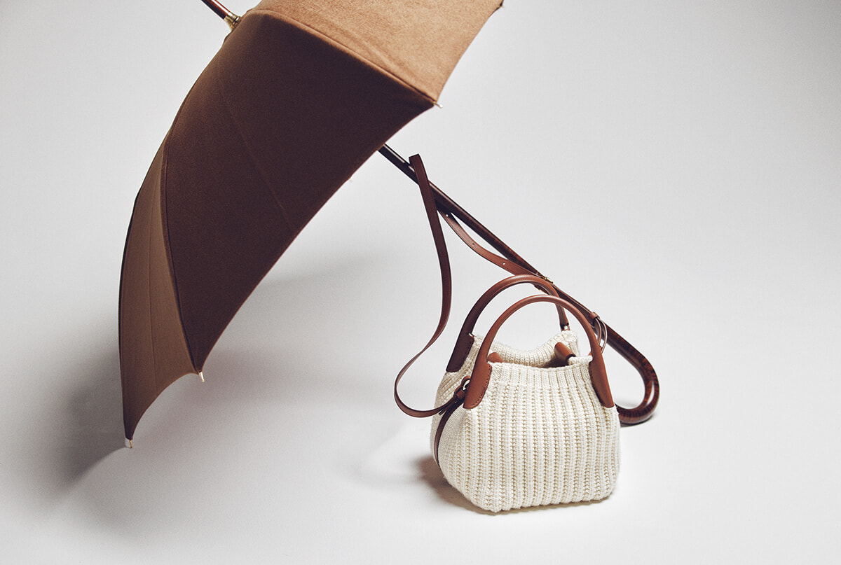 ロロ・ピアーナ、伝統が息づくバッグはまるで工芸品。