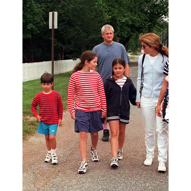 「余命1年」と宣告されている、ジョン・F・ケネディの孫娘、タチアナ・シュロスバーグとは？