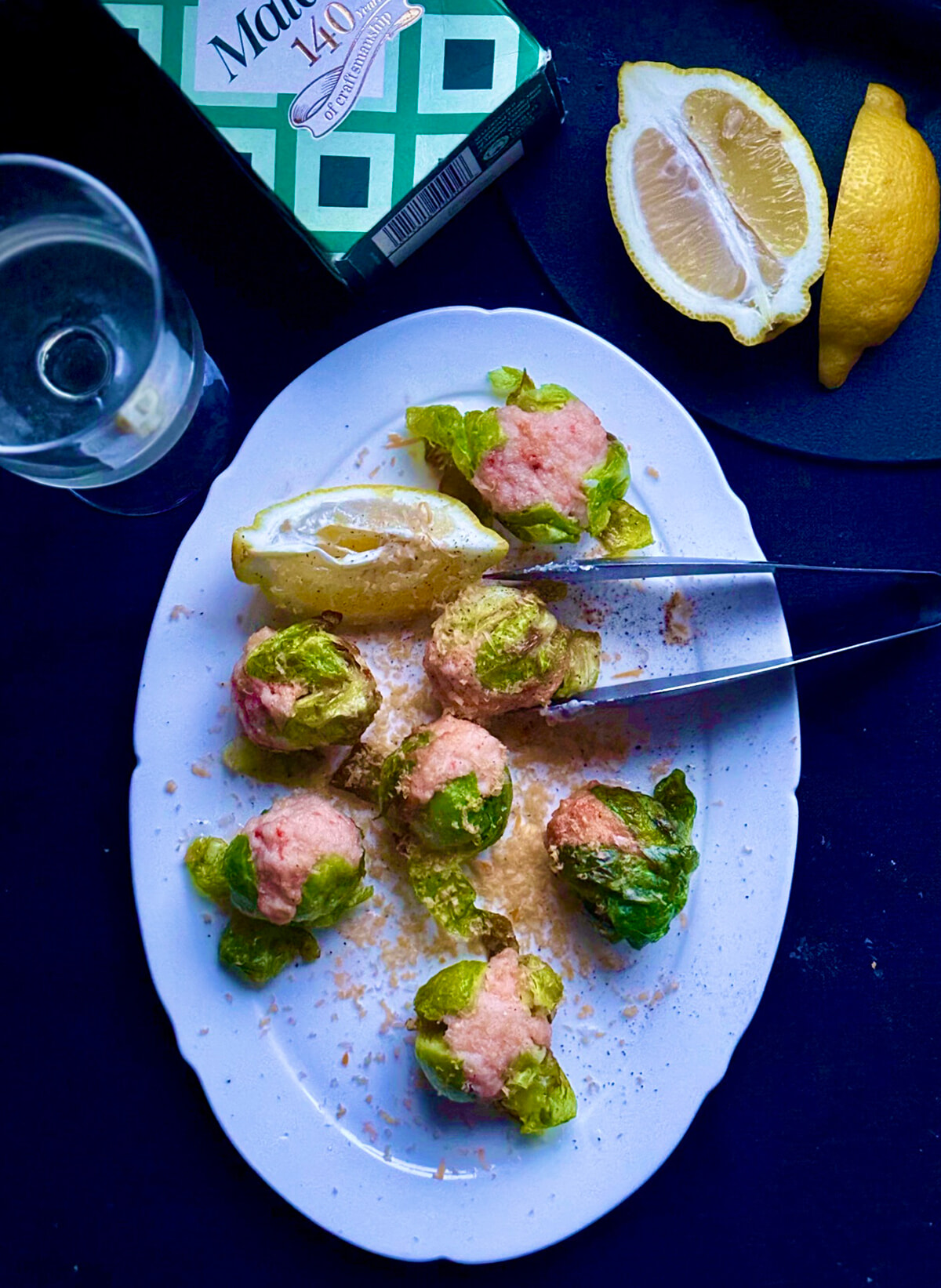 春を告げる、芽キャベツとエビのフリット。