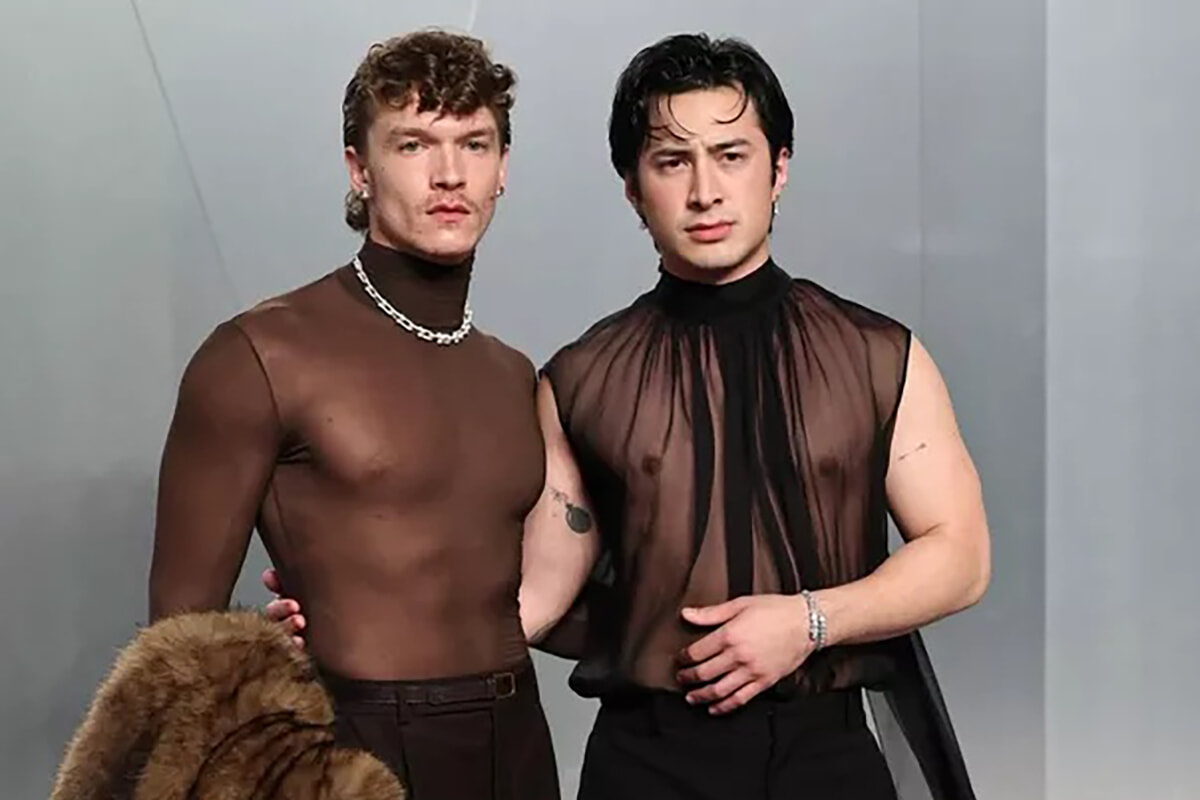 主演男優2人が攻めの「透けるリンクコーデ」で登場。アカデミー賞アフターパーティで視線集中。