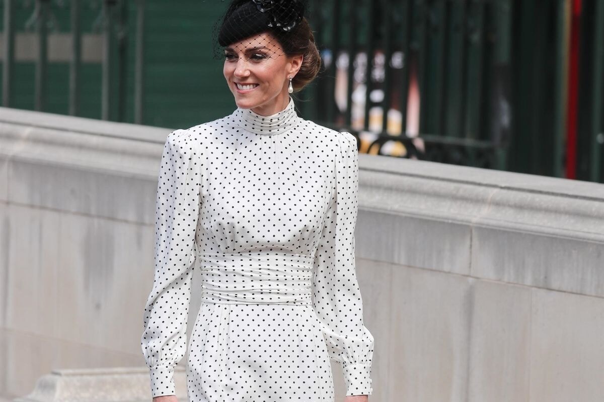 【完全保存版】キャサリン妃の春夏ドレススタイル集。気品を纏う装いを一挙紹介！