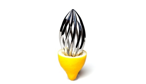 ALESSI、この秋の新作はクルミ割り、レモン絞り…… | madameFIGARO.jp