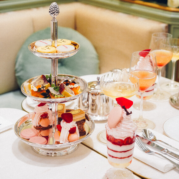 ラデュレ×フィガロジャポン35th 優雅なアフタヌーンティーでフランス旅へ！