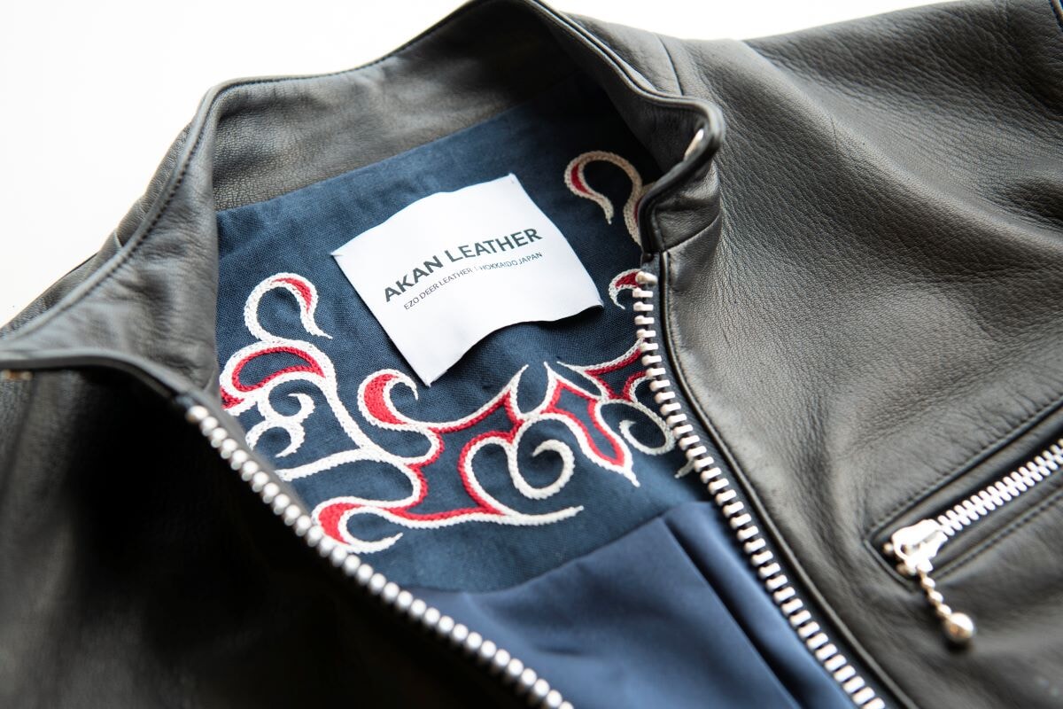 野生のエゾ鹿革を着る。北海道発「AKAN LEATHER」誕生