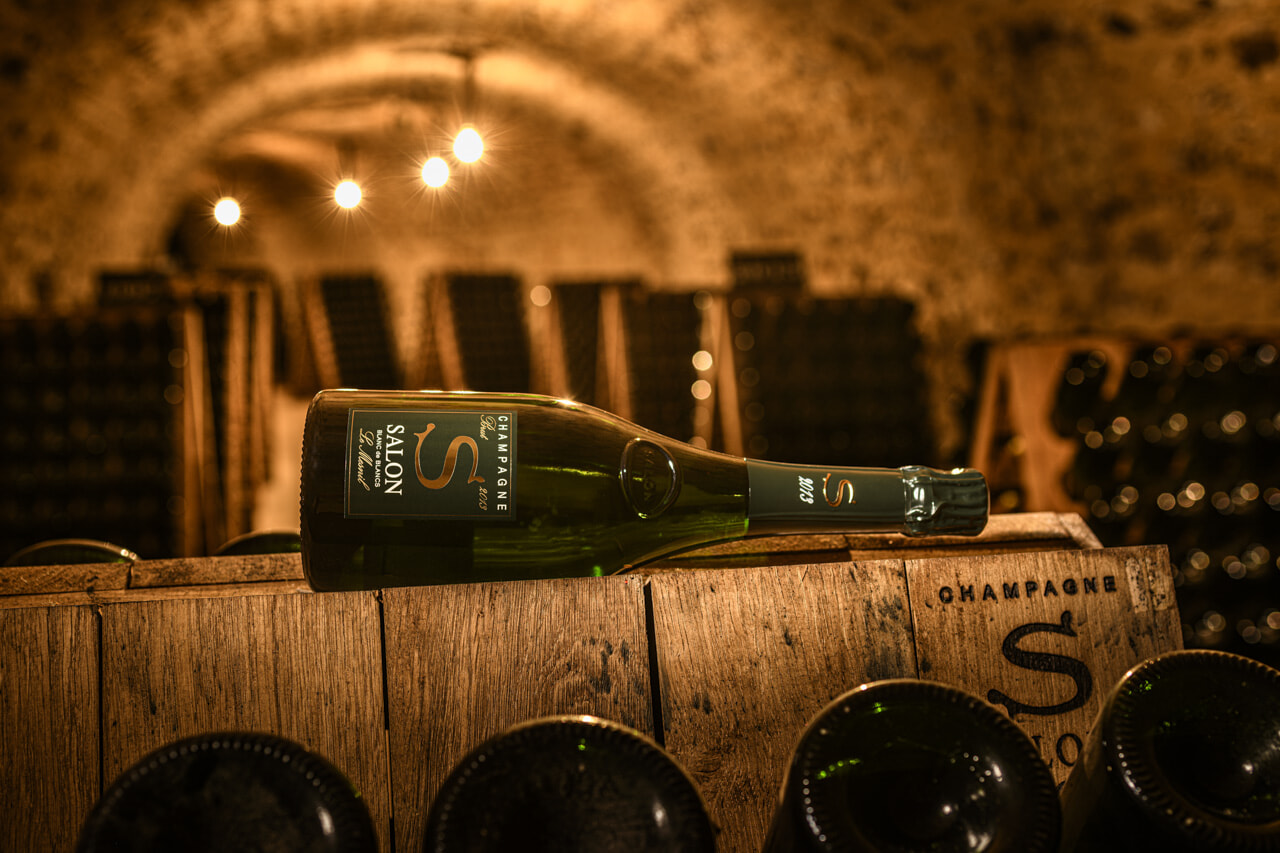 ドゥラモットとサロン、シャンパーニュの「美しき姉妹」の秘密の関係とは？