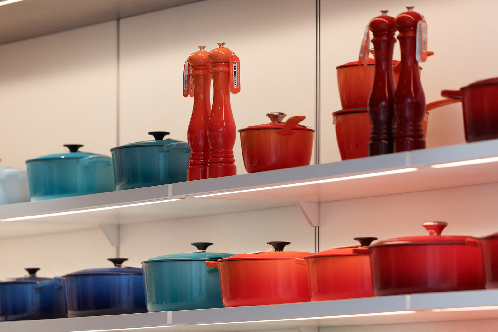 メーガン・マークルも愛用！ 誰もがル・クルーゼに夢中になる理由。