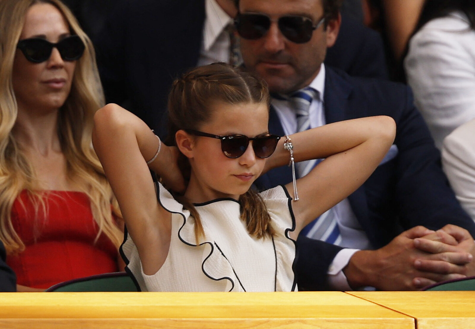 ダイアナの面影、キャサリンの品格......10歳になったシャーロット王女、ロイヤルファッションを振り返る！