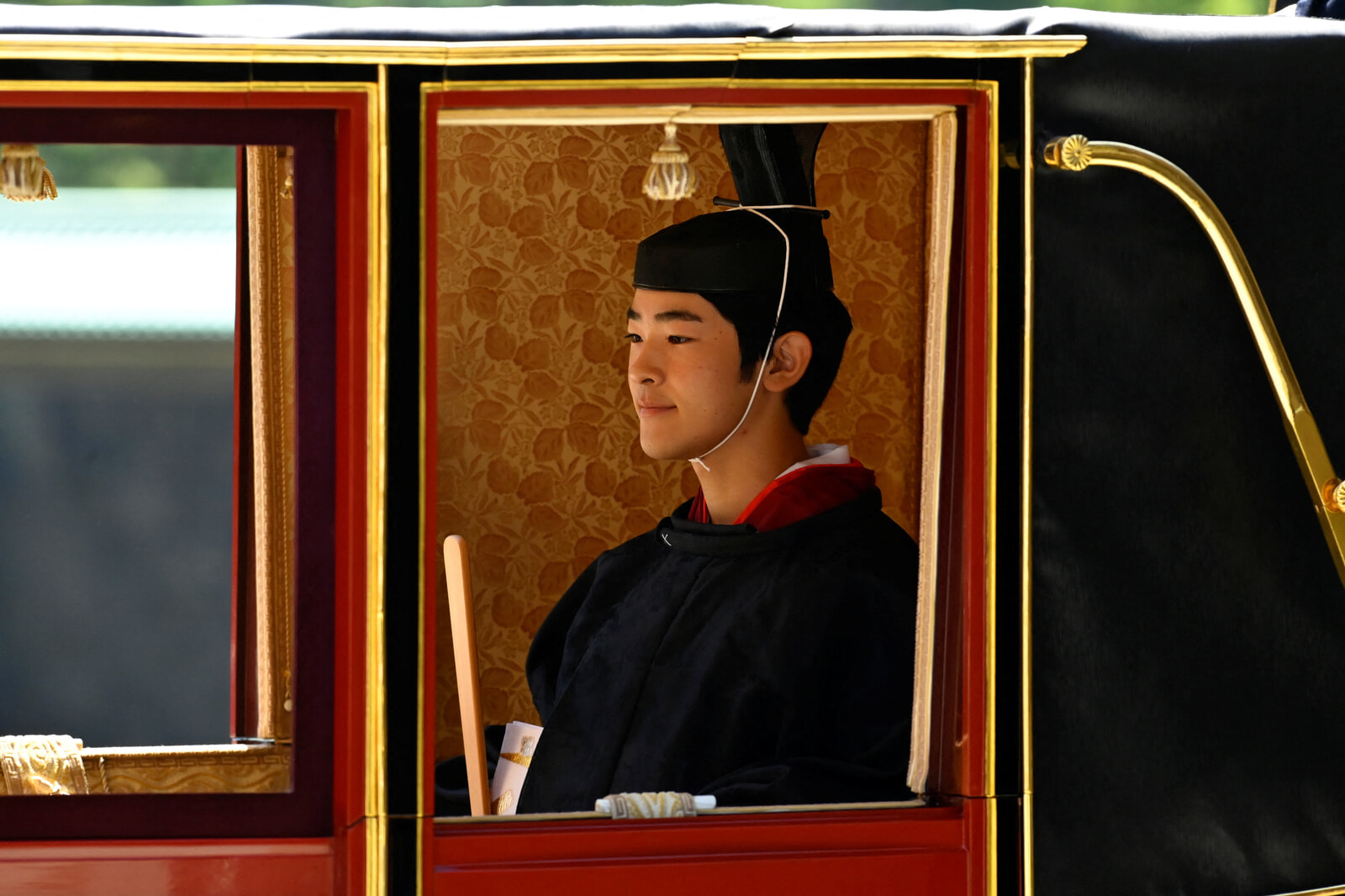 「日本の皇室の未来を体現する存在」悠仁さま成人の儀式、フランスではどう報道された？