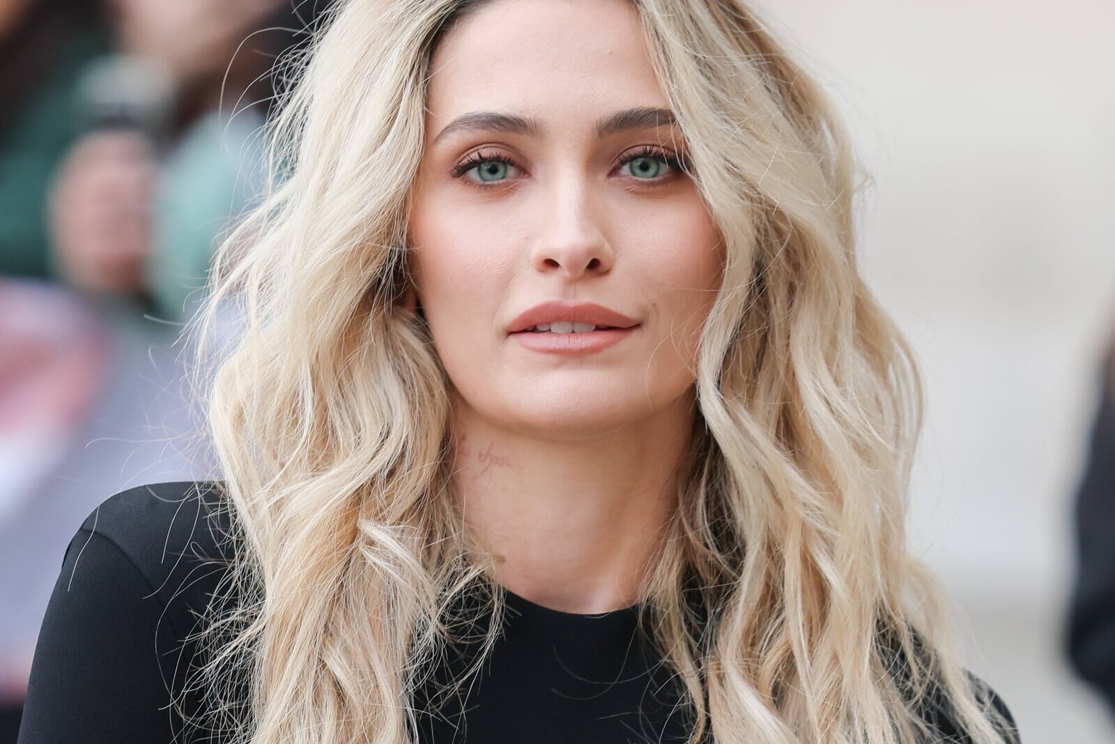 マイケル・ジャクソンの娘パリスと不仲説のあった叔母ジャネット、ファッションウィークで再会！