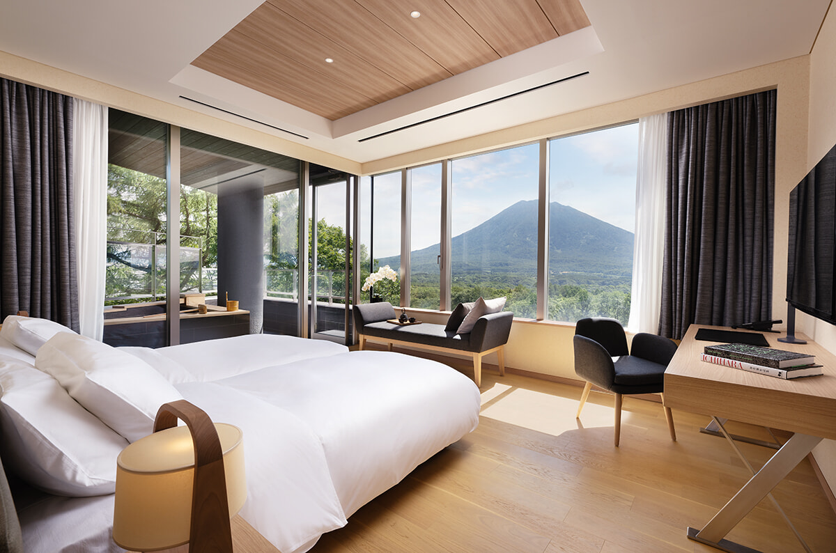 【雪ニセコ】北海道は夏もエキサイティング！ 緑の絨毯に覆われたリゾート地とは？