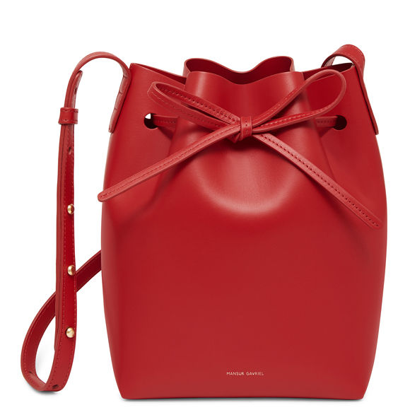 MANSUR GAVRIEL マンサーガブリエル ショルダーバッグ　レッド マンサー・ガブリエルのポップアップへ、今すぐGo！ | madameFIGARO.jp