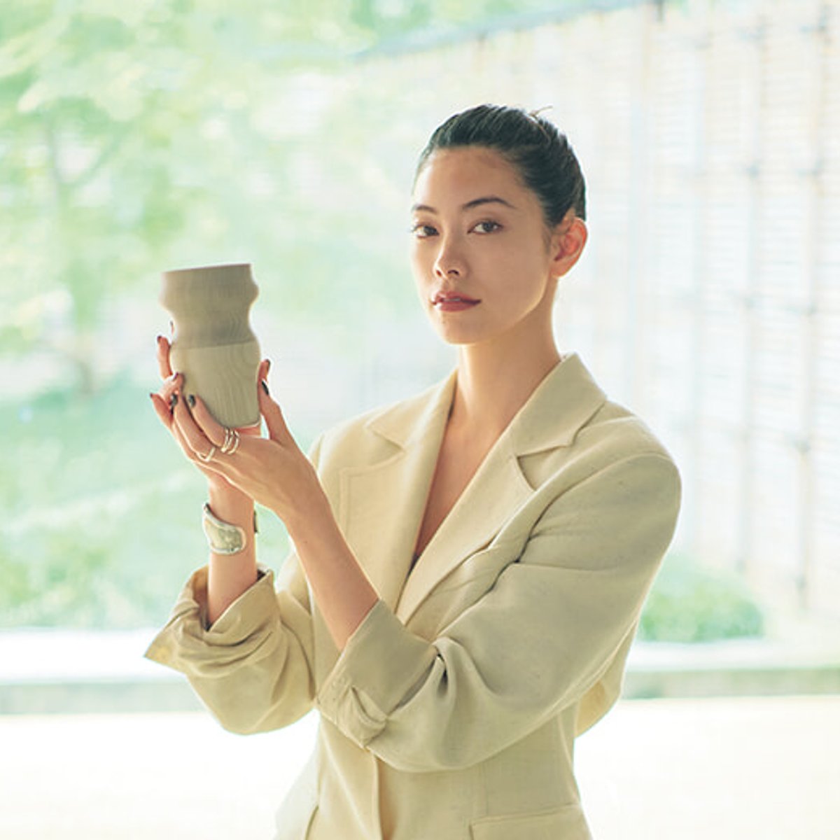 北陸の伝統工芸を再編集し、世界の次世代に繋いでいく。