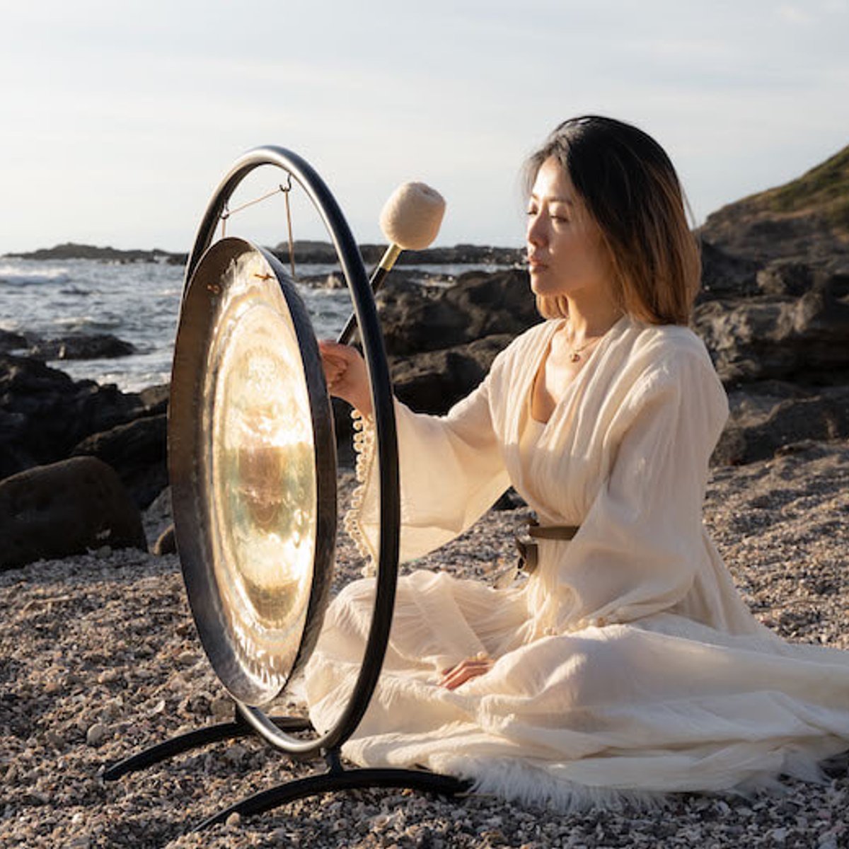 「癒やしと解放」の企業研修が、いま注目される理由。