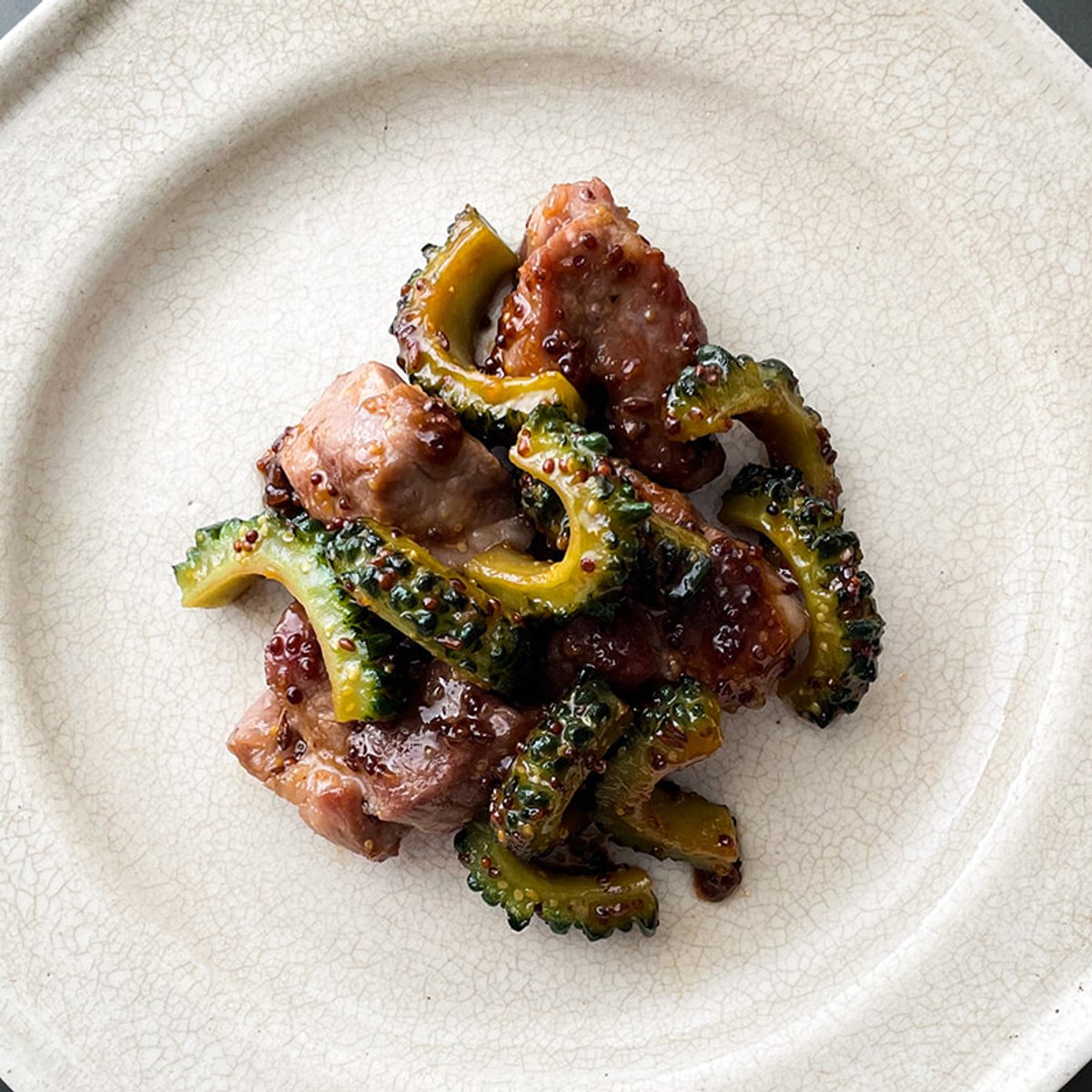 夏の疲労回復に、ゴーヤとポークのソテー。